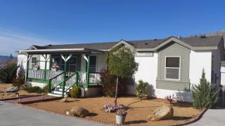 37 Kearns Dr, Bodfish, CA 93205-9673