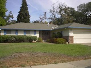 6263 Heathcliff Dr, Carmichael, CA 95608-0910