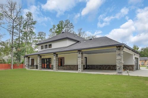 15475 Conroe Dr, Conroe TX  77384-3419 exterior