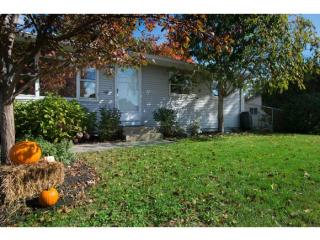 188 Ocean Rd, Portsmouth, NH 03801-6016