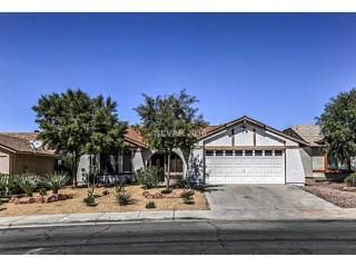 150 Emden Dr, Henderson, NV 89015-5636