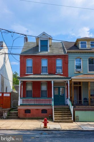 530 Orange St, Lancaster PA  17603-3665 exterior