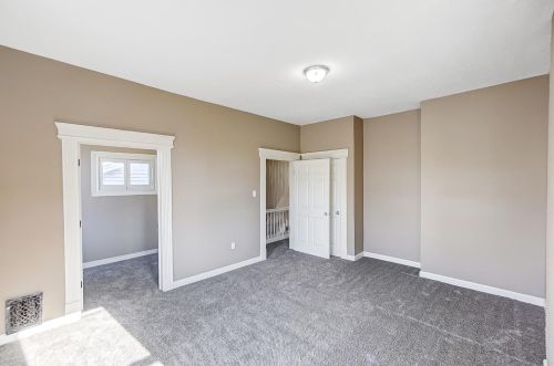 1038 Academy Ave, Cincinnati OH  45205-1643 exterior