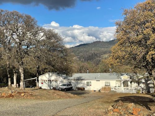 13933 Neptune Ln, Browns Valley, CA 95918-9782
