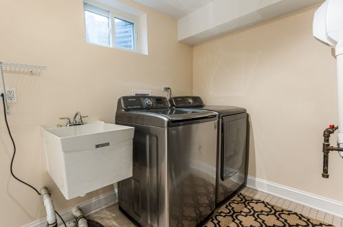 1502 Frank Ave, Bannockburn IL  60015-3523 exterior