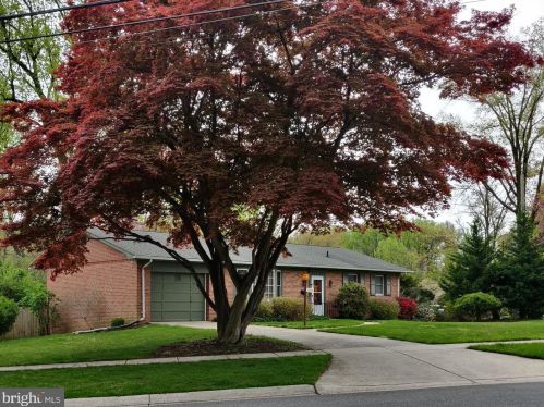 13201 Hathaway Dr, Silver Spring, MD 20906-3730