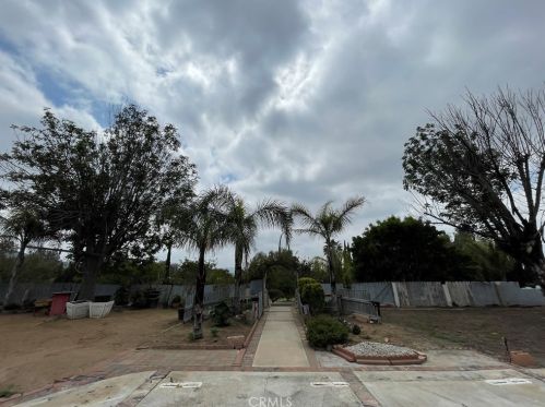 8290 Cassidy Cir, Riverside CA  92509-7123 exterior