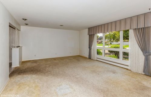 15 Jan Ave, Kankakee, IL 60901-6003