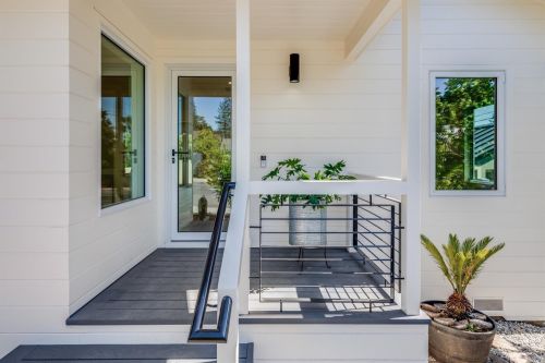 138 Sherman St, Healdsburg, CA 95448-3641