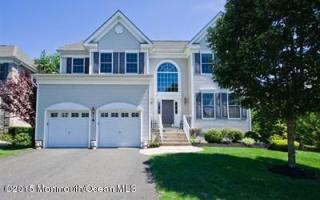 4 Riverside Dr, Millstone Township, NJ 07726-4126