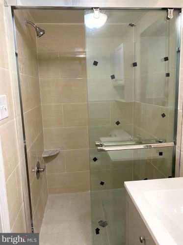 5815 16th St, Philadelphia PA  19141-1821 exterior