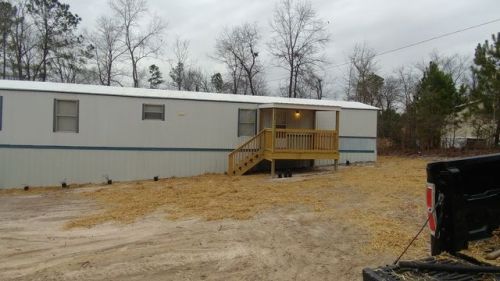 121 Naomi Dr, Gilbert, SC 29054-8771