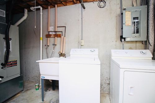 508 Halifax Cir, Cincinnati OH 45244-1866 exterior