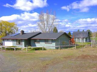 873 West Hills Rd, Prineville, OR 97754-9014