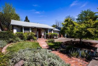 370 Walnut Ave, Vacaville, CA 95688-4419