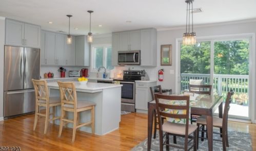 40 Ironia Rd, Dover NJ  07869-3905 exterior