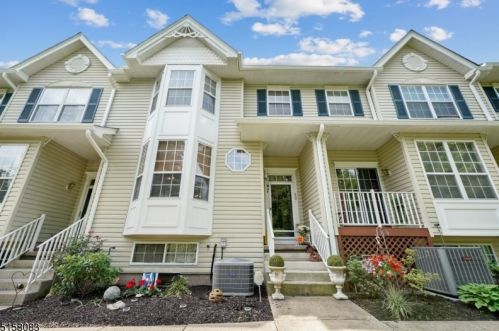 50 Kentworth Ct, Flemington, NJ 08822-3531