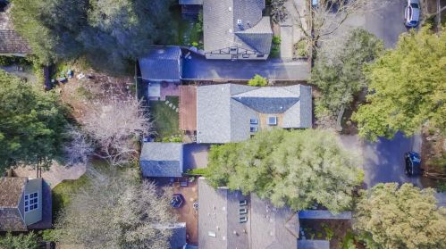 567 Barron Ave, Palo Alto, CA 94306-2704