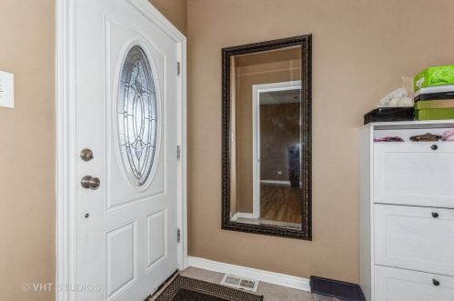 1620 Jefferson St, Joliet, IL 60435-6743