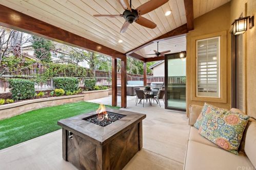 20 St Just Ave, San Juan Capistrano, CA 92694-1076