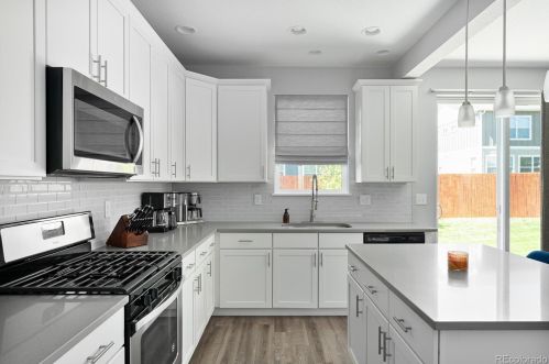 7923 Shoshone St, Denver CO  80221-4207 exterior