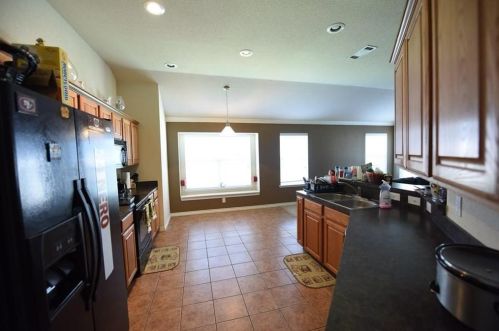 604 Steerman Ct, Fort Worth TX  76179-6363 exterior