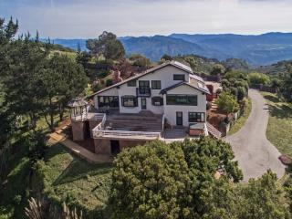 10400 Saddle Rd, Monterey, CA 93940-6672