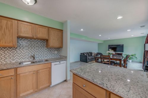 7870 Dunmore Rd, Saint Paul MN  55125-1612 exterior