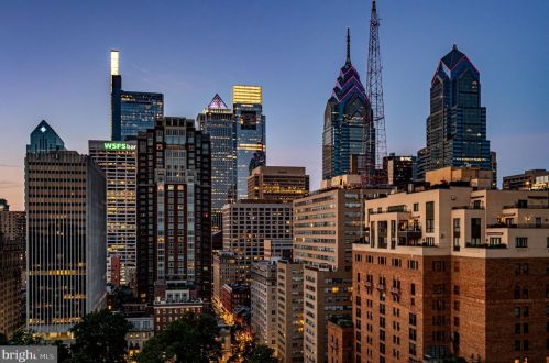 50 16th St, Philadelphia PA  19102-2516 exterior