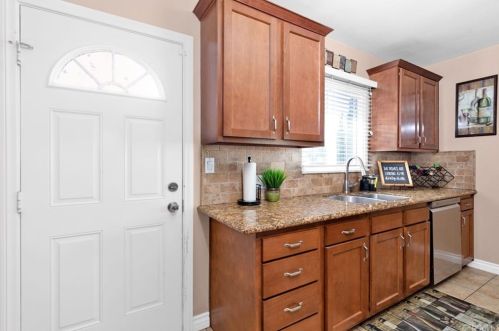 2008 Missouri St, Riverside CA  92507-3542 exterior