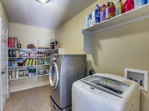 1473 Hedgewood Trl, Fort Worth TX  76112-4455 exterior