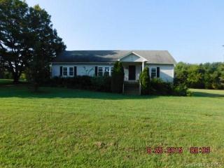 1401 Burlwood Rd, Concord, NC 28025-9207