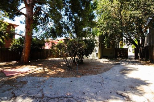 368 Milford St, Glendale CA  91203-2004 exterior