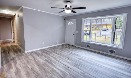 4393 Falcon Ct, Conley, GA 30288-2011