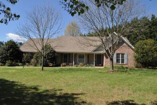 1092 Whitney Pl, Forest, VA 24551-2756