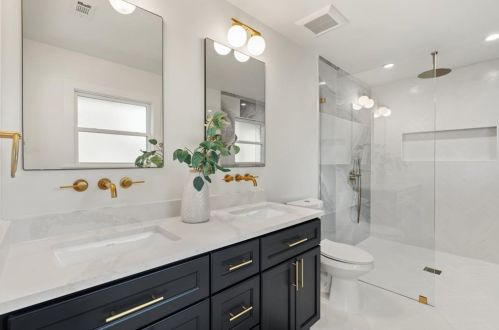 5006 Buffalo Pass, Austin TX  78745-2832 exterior