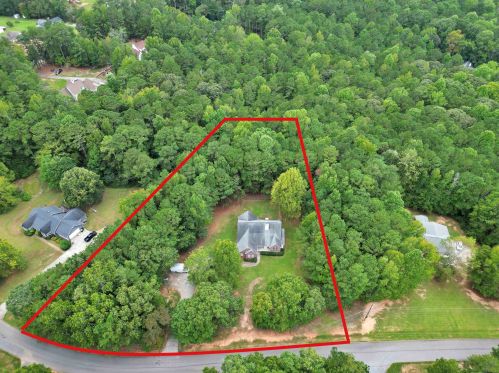 125 Dillion Dr, Hampton, GA 30228-3009