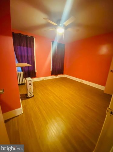 3023 3 St, Philadelphia PA 19133-3228 exterior