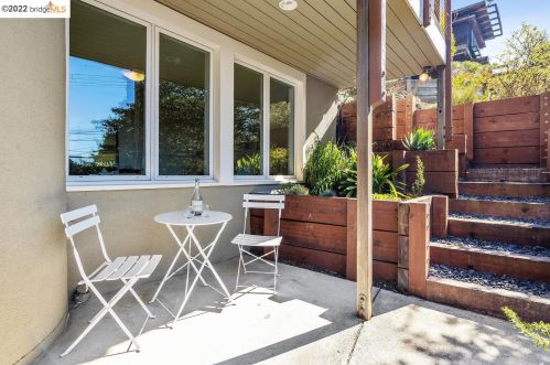 3444 Dwight Way, Berkeley, CA 94704-2525