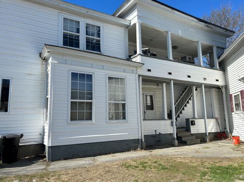 99 Northern Ave, Augusta, ME 04330-7516