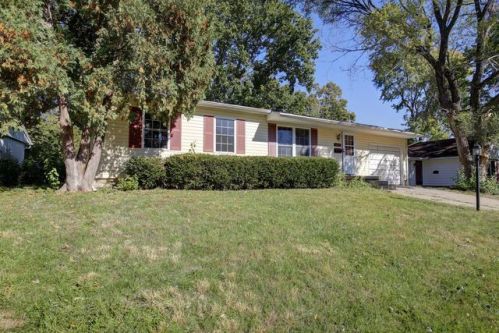 1802 Michigan Ave, Urbana, IL 61802-5567