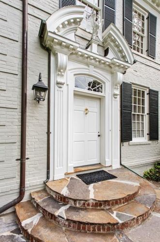 2867 Habersham Rd, Atlanta GA  30305-2939 exterior