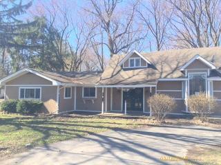 2690 Brown St, Portage, IN 46368-2806