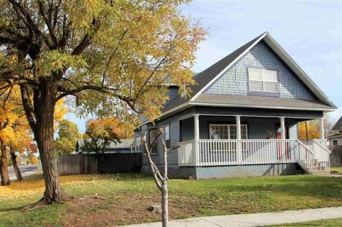 2428 Dakota St, Spokane, WA 99207-2625