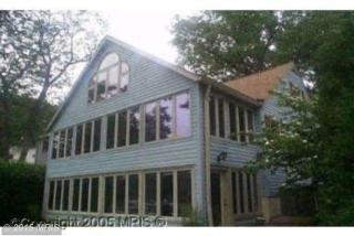 314 Rayford Dr, Riviera Beach, MD 21122-5116