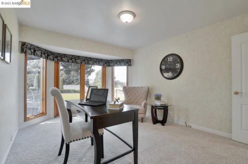 23 Kirkwood Ct, Concord CA  94521-1427 exterior