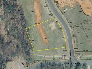 5953 Bakers Pt, Hickory, NC 28602-8230
