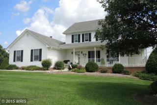 9620 Ridge View Dr, Marshall, VA 20115-2000