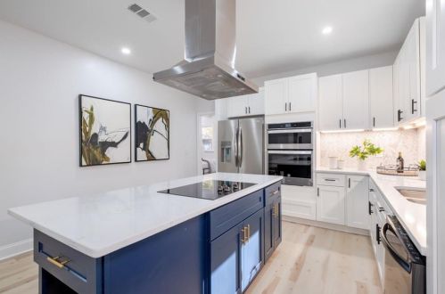 763 Center Hill Ave, Atlanta GA  30318-6236 exterior