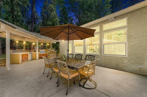 5360 Happy Pines Dr, Michigan Bluff, CA 95631-9644